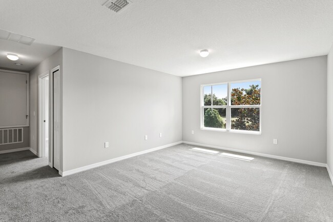 Building Photo - 4/2.5 Beautiful Energy Efficient Townhome ...