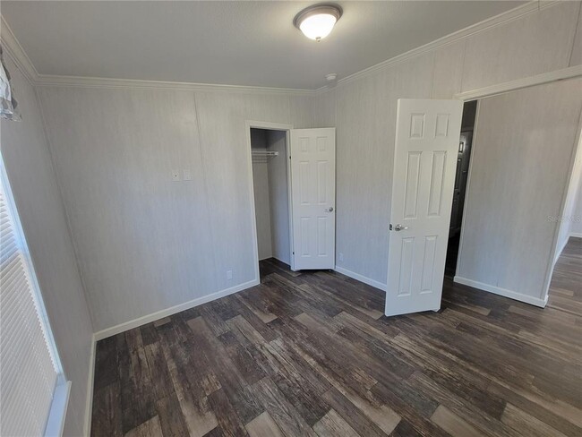 Building Photo - 10386 SE 52nd Ct