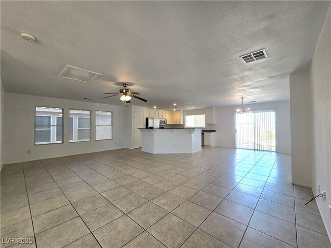 Building Photo - 11884 Bella Luna St