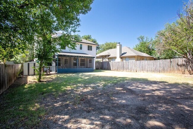 Building Photo - 1310 Strickland Dr