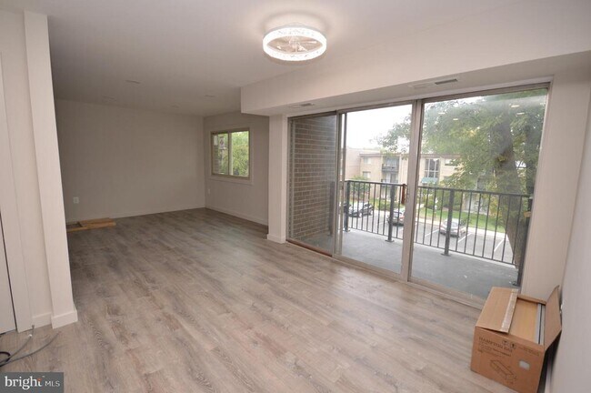 Building Photo - 12705 Dara Dr