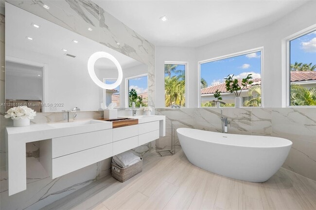 Building Photo - 3925 194th Ln