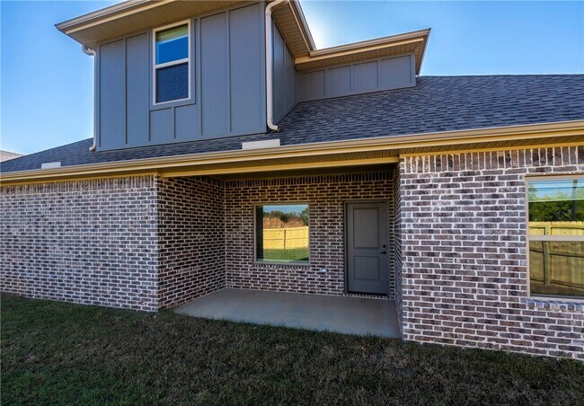 Building Photo - 64 W Gilpin St