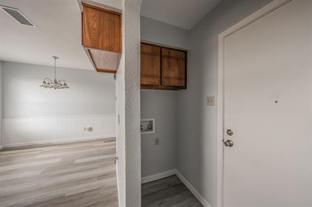 Building Photo - 420 Signal Hill Ct N