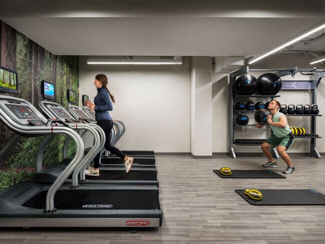 Building Photo - 923 Folsom