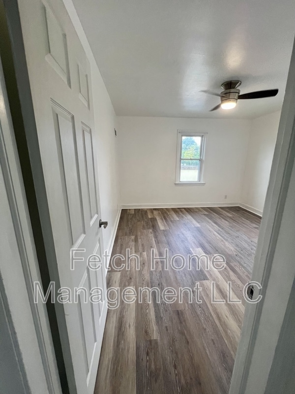Building Photo - 2861 Horseshoe Pike