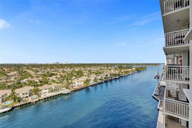 Building Photo - 1600 S Ocean Dr