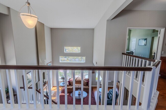 Building Photo - 4 Bedroom Home in The Promenade at La Costa!