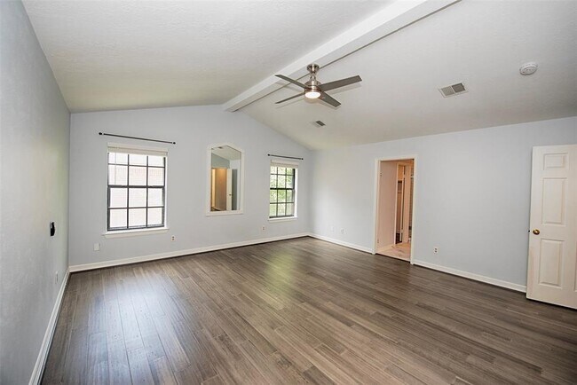 Building Photo - 2030 Cutter Dr