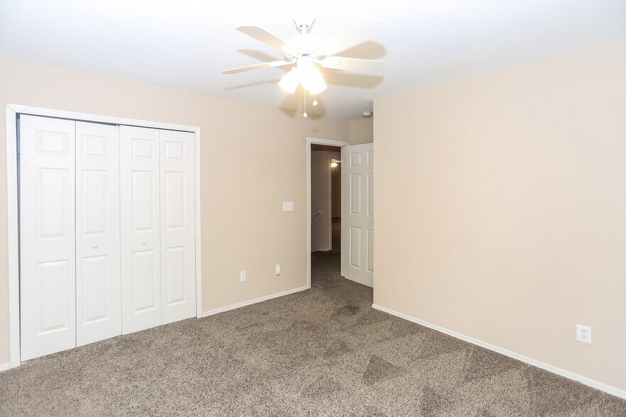 Building Photo - 9403 Swallowtail Ln