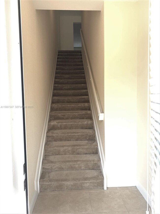 Building Photo - 1044 SW 147th Ave