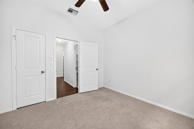 Building Photo - 16131 Sommerall Creek Ln
