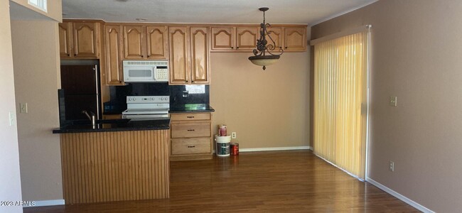 Building Photo - 14410 Teakwood Ln