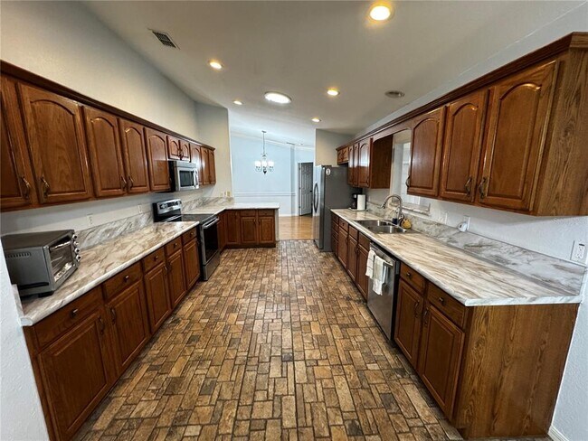 Building Photo - 17522 SE 95th Cir