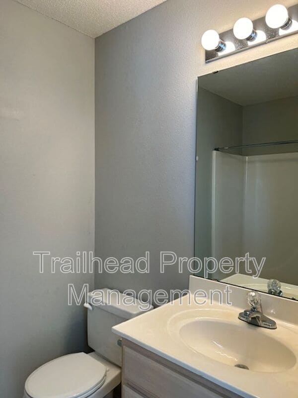 Building Photo - 8671 NE 97th St