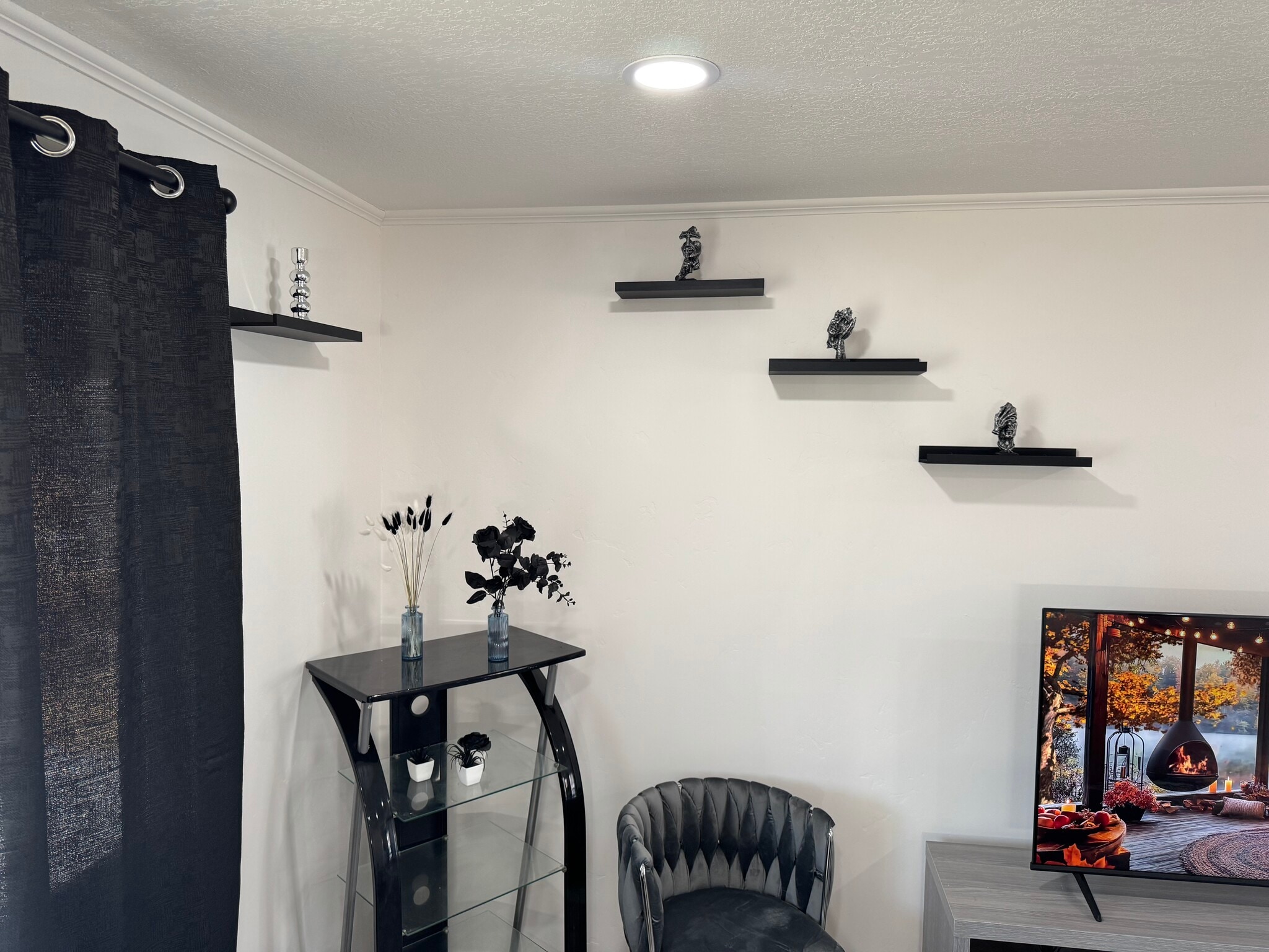 Building Photo - 10541 S Amaryllis Dr