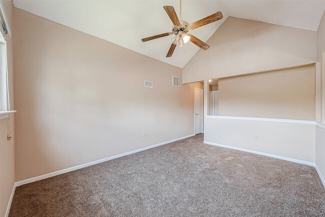 Building Photo - 5023 Whispering Falls Dr