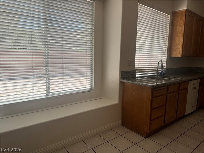 Building Photo - 2235 Le Conte Ave