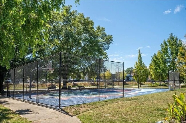 Building Photo - 943 Rose Cir SW