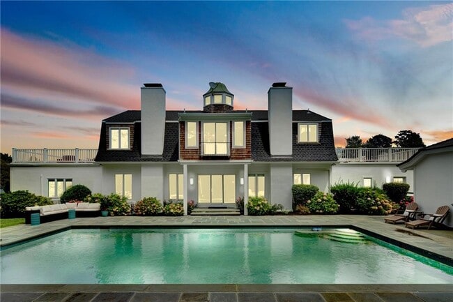 Building Photo - 1 Harbor View Dr