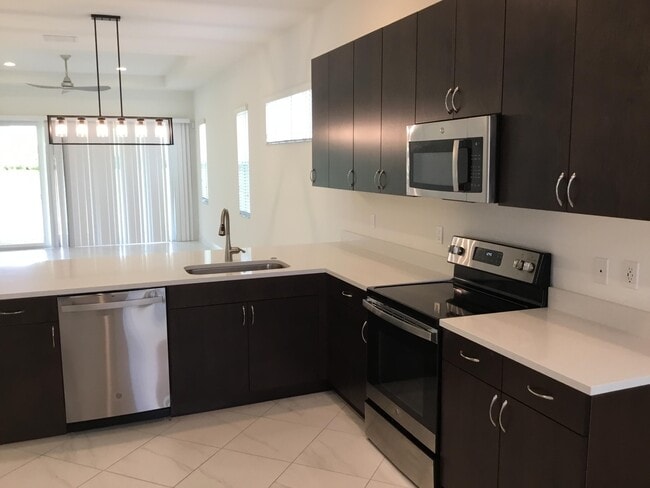 Building Photo - 9177 SW Pepoli Way