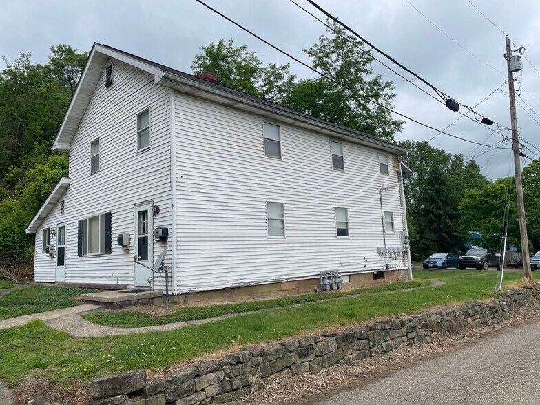Building Photo - 401 Lancaster St