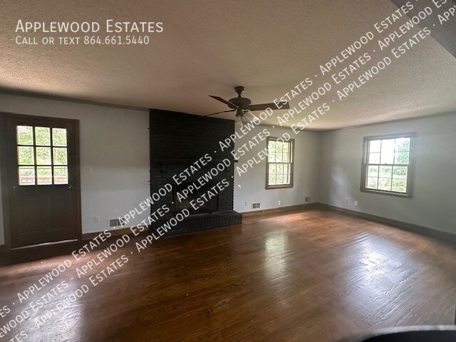Building Photo - 133 Bristow Ln