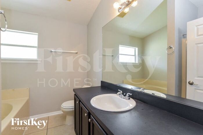 Building Photo - 506 Kingfisher Dr