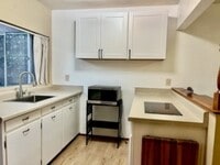 Building Photo - 266 S Carmel Rd