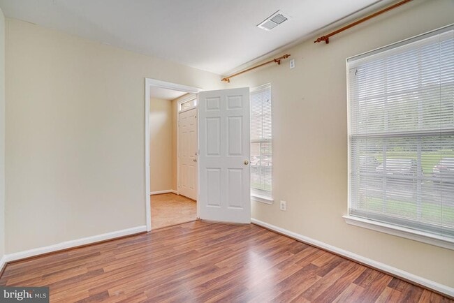 Building Photo - 6187 Les Dorson Ln