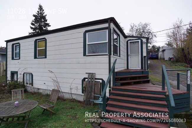 Building Photo - 11028 17th Ave SW