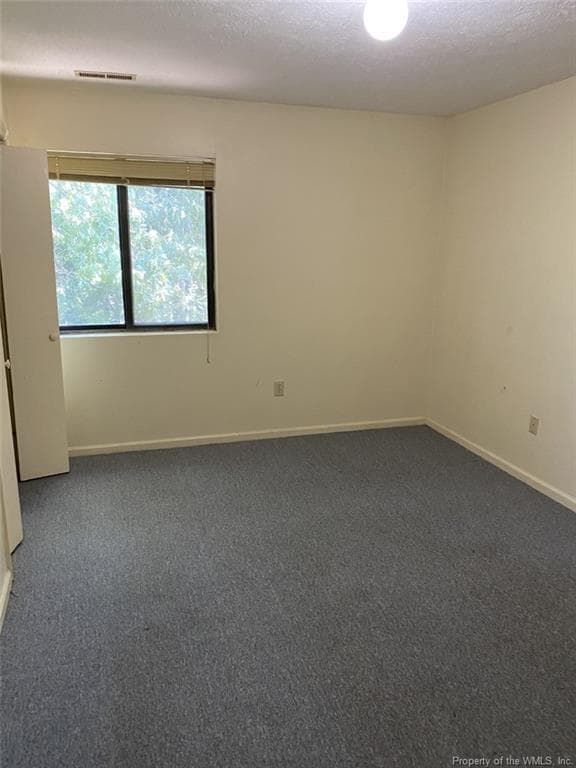 Building Photo - 4003 Governors Square