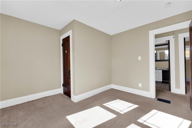 Building Photo - 18901 Renwood Ave