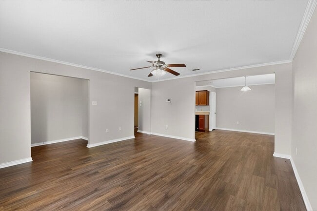 Building Photo - Charming 4-Bedroom Home on Quiet Cul-de-Sac | Move-In Ready | Deposit Alternative Available
