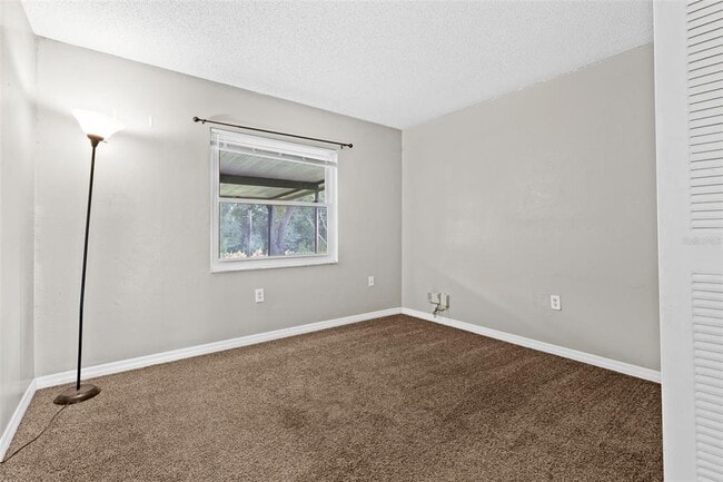 Building Photo - 629 Stillview Cir