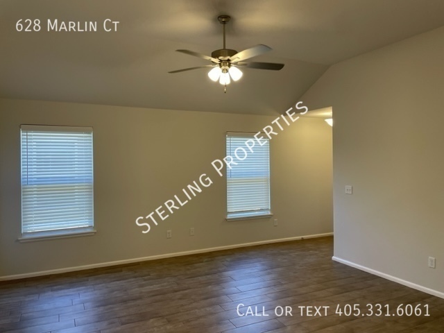Building Photo - 628 Marlin Ct