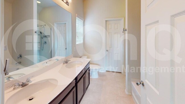 Building Photo - 3105 Montserrat Creek Dr