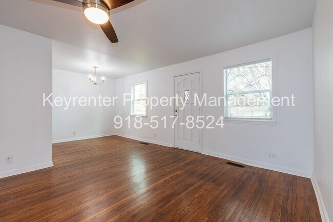 Building Photo - Beautiful 3 bedroom 1 bath, Available Now!