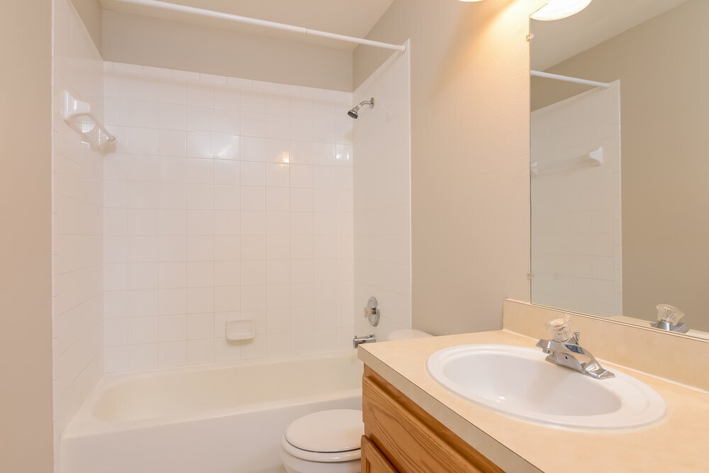 Building Photo - 4505 Sanibel Way