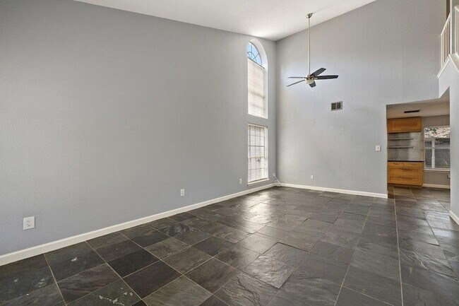 Building Photo - 531 Tanner Trail