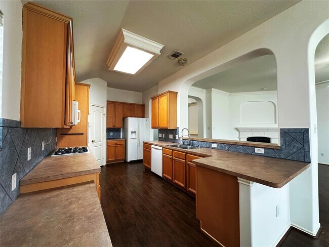 Building Photo - 24018 Indian Hills Way