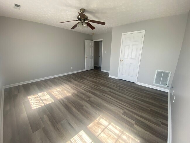 Building Photo - 8206 Gamblers Choice Tr