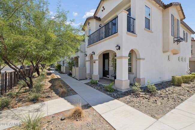 Building Photo - 4631 S Element