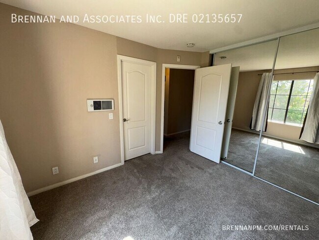Building Photo - 12580 Carmel Creek Rd