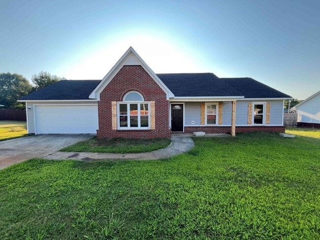 Building Photo - 326 Willow Oak Dr