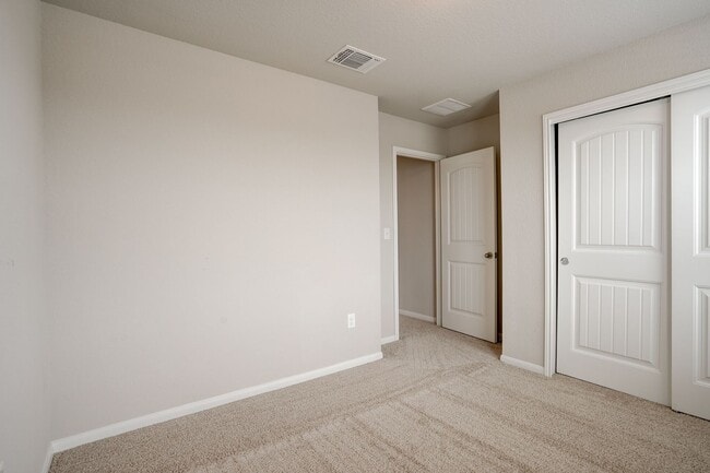 Building Photo - 10602 Tildon Ave