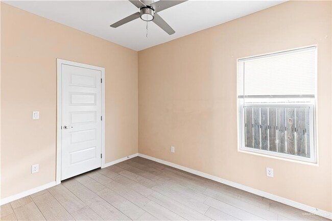 Building Photo - 2914 W Driftwood St