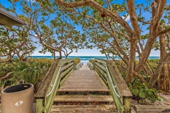Building Photo - 431 Jupiter Lakes Blvd