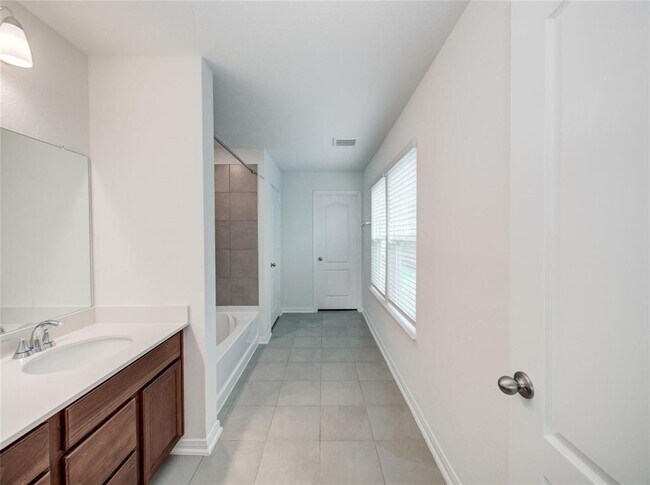 Building Photo - 5031 Gazelle Leap Ln