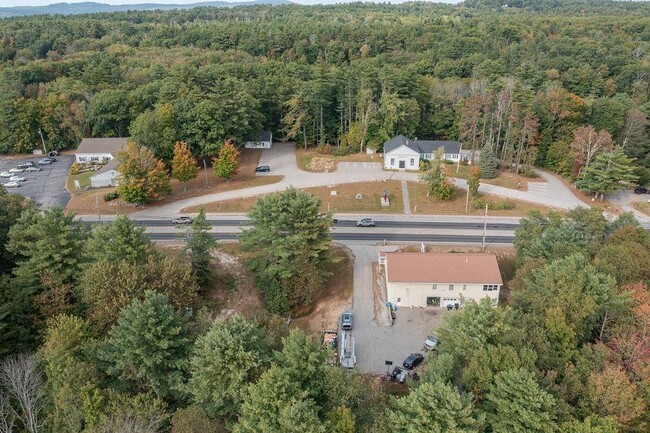 Building Photo - 813 1st NH Turnpike